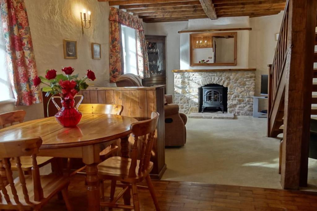 Little Thatch Cottage - Cerne Abbas, Dorset Екстериор снимка
